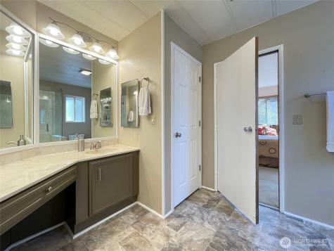 121 Ivy Lane Port Angeles WA 98362