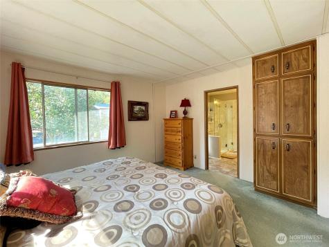121 Ivy Lane Port Angeles WA 98362