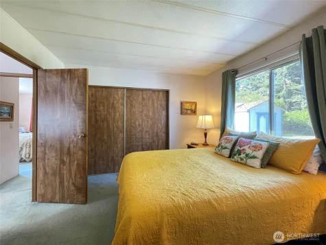 121 Ivy Lane Port Angeles WA 98362