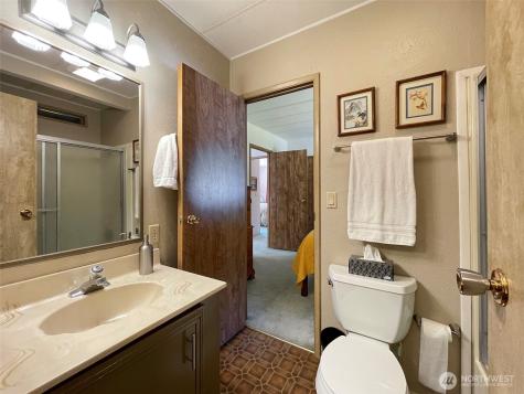 121 Ivy Lane Port Angeles WA 98362