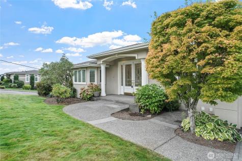 1303 1st Street Kirkland WA 98033