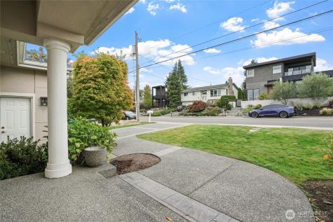 1303 1st Street Kirkland WA 98033