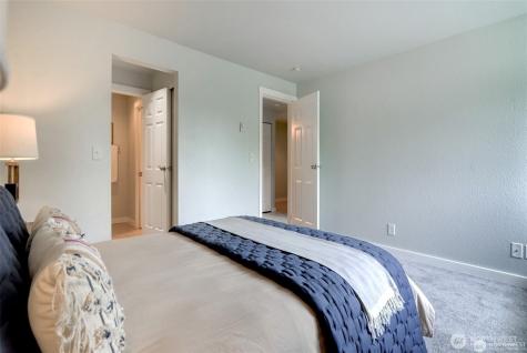 12040 100th Avenue NE Kirkland WA 98034