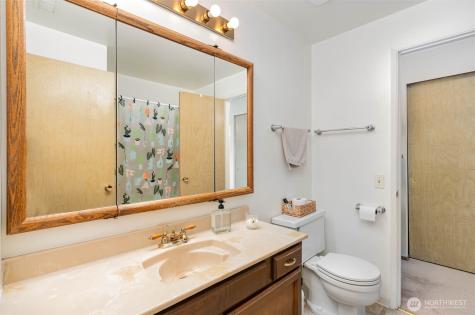 2107 SE 21st Court Renton WA 98055