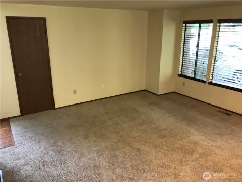 835 NW Huckle Drive Bremerton WA 98311