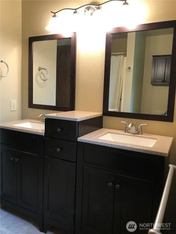 835 NW Huckle Drive Bremerton WA 98311
