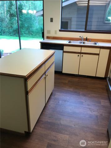 835 NW Huckle Drive Bremerton WA 98311