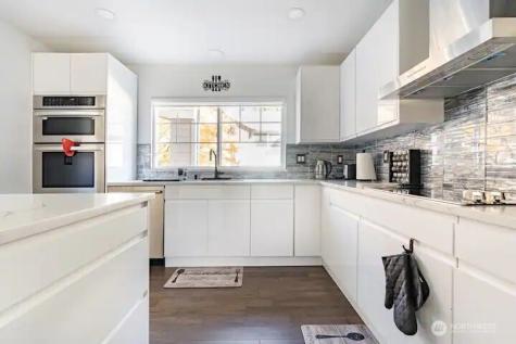 16908 River Rock Drive Lynnwood WA 98037