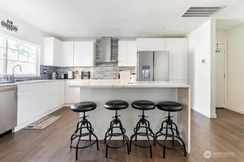 16908 River Rock Drive Lynnwood WA 98037