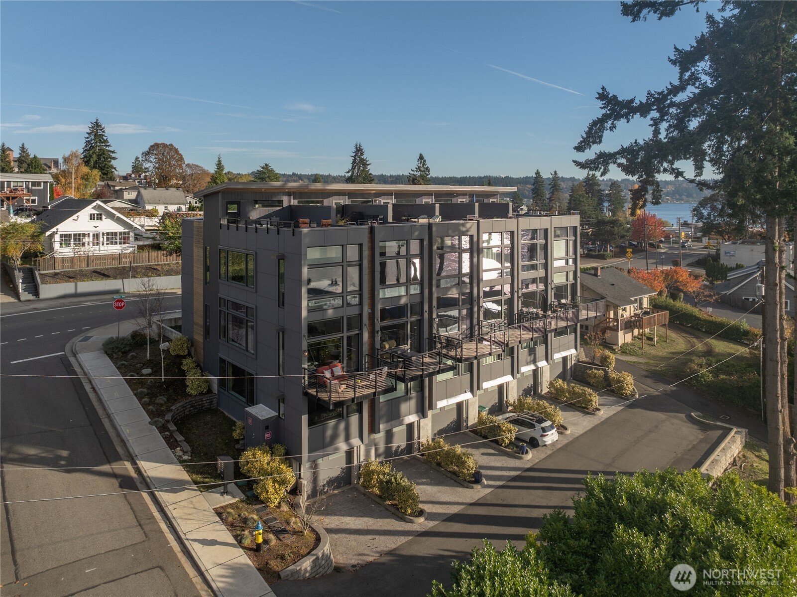1157 Wheaton Way Bremerton WA 98310