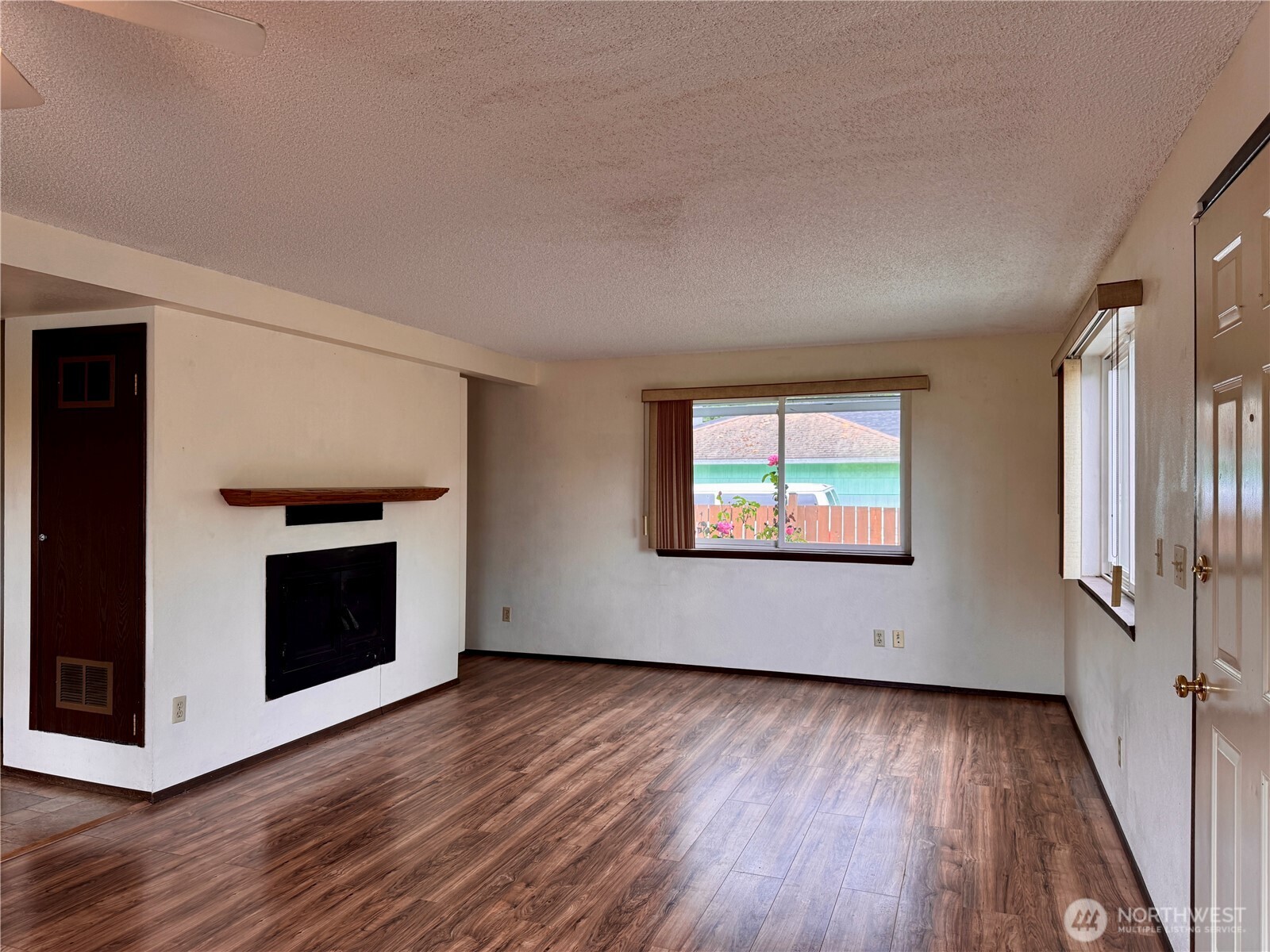 215 S 11th Street Shelton WA 98584