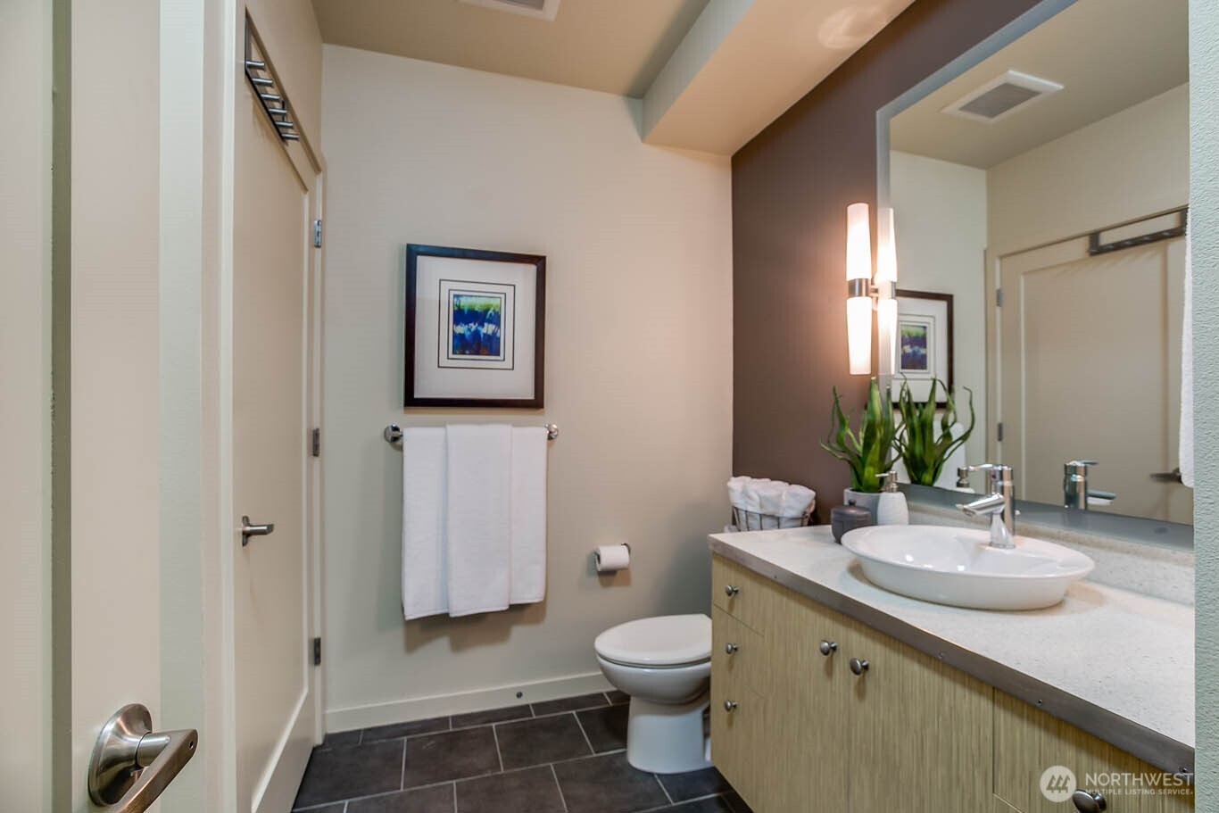 3104 Western Avenue Seattle WA 98121