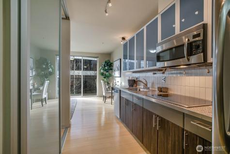 3104 Western Avenue Seattle WA 98121