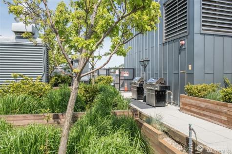3104 Western Avenue Seattle WA 98121
