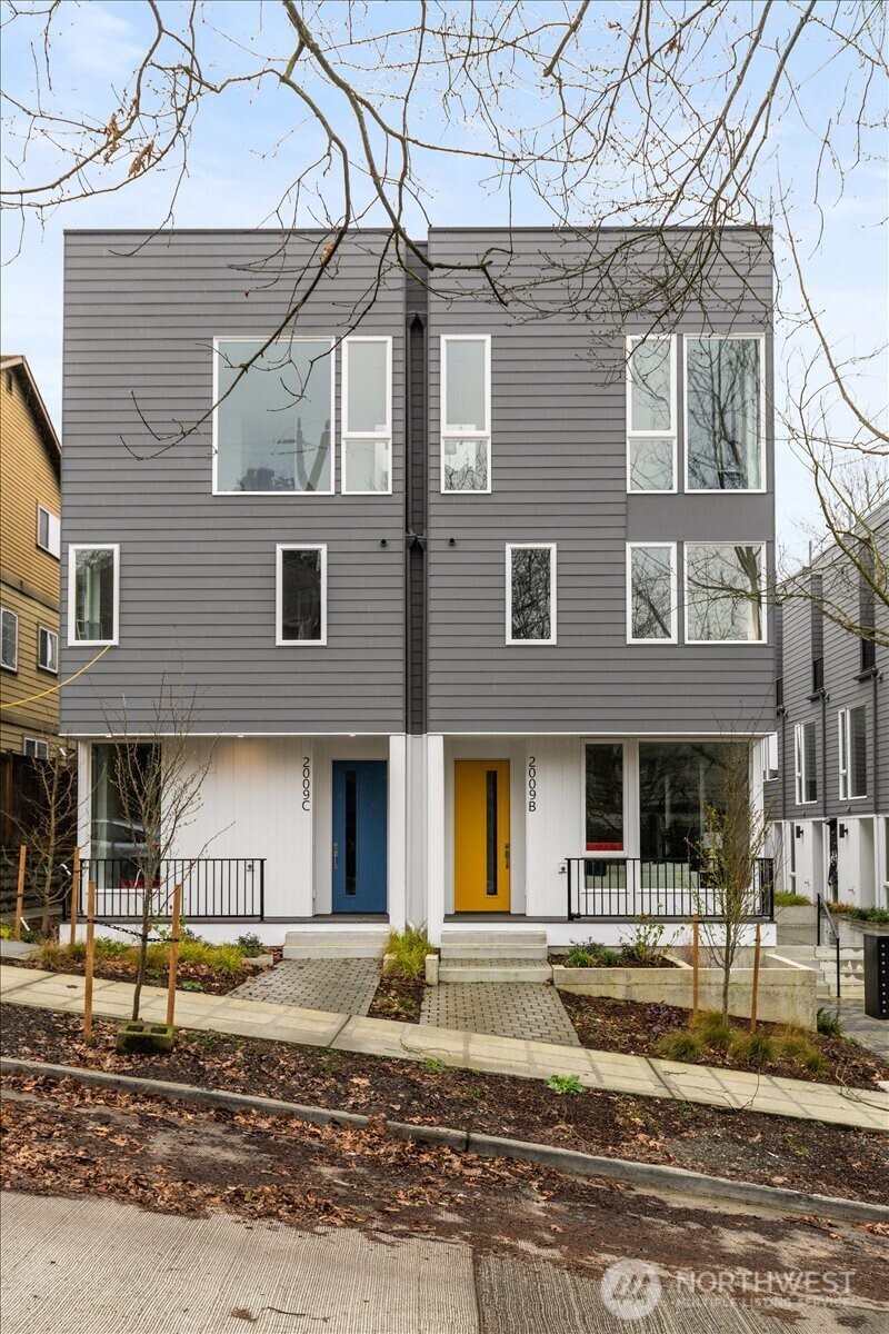 2009 S Norman Seattle WA 98144