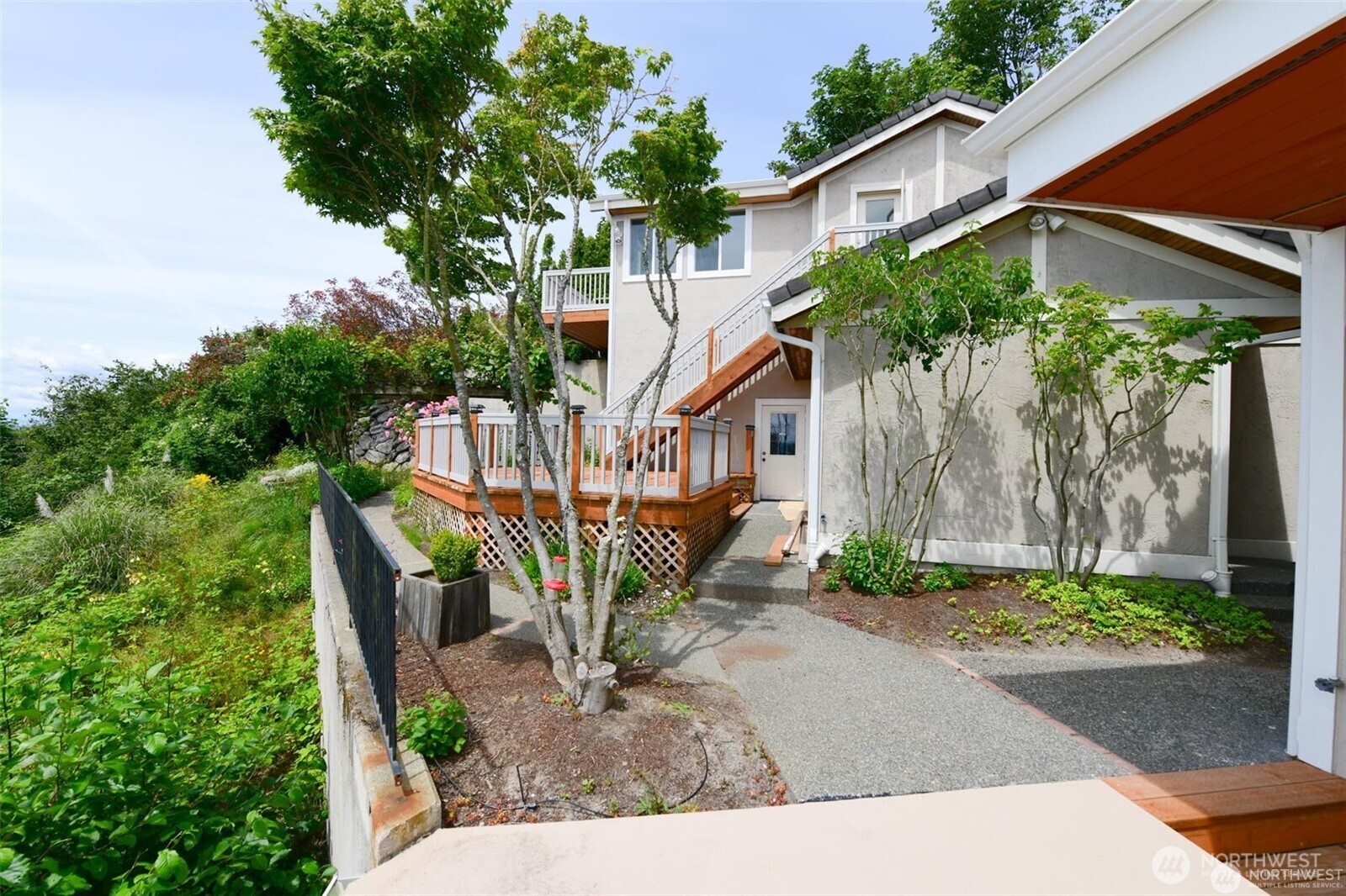 3220 Loma Court NE Tacoma WA 98422