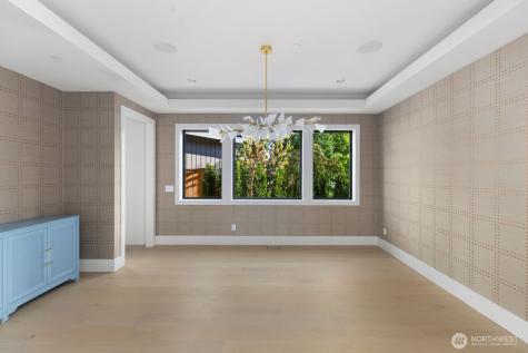 2202 102nd Place SE Bellevue WA 98004