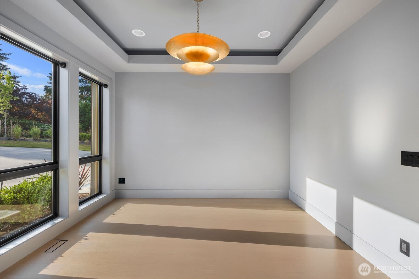 2202 102nd Place SE Bellevue WA 98004