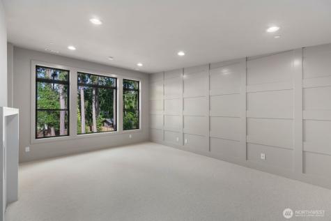 2202 102nd Place SE Bellevue WA 98004