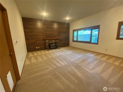 24417 SE 17th Place Sammamish WA 98075