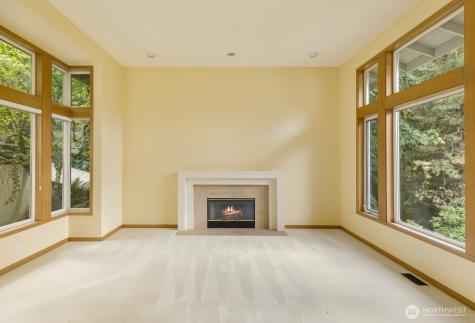 16434 SE 58th Place Bellevue WA 98006