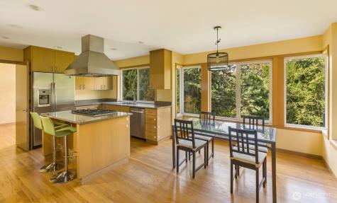 16434 SE 58th Place Bellevue WA 98006