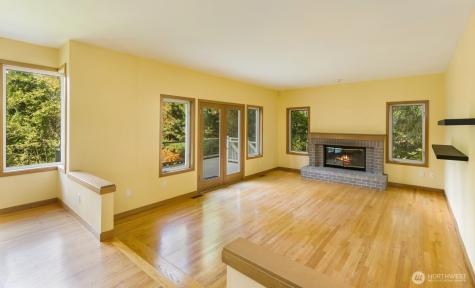 16434 SE 58th Place Bellevue WA 98006