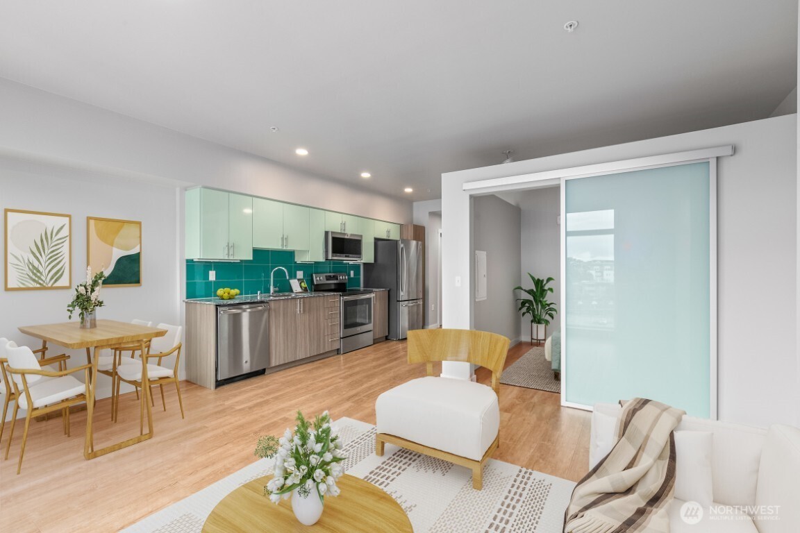 1085 103rd Avenue NE Bellevue WA 98004