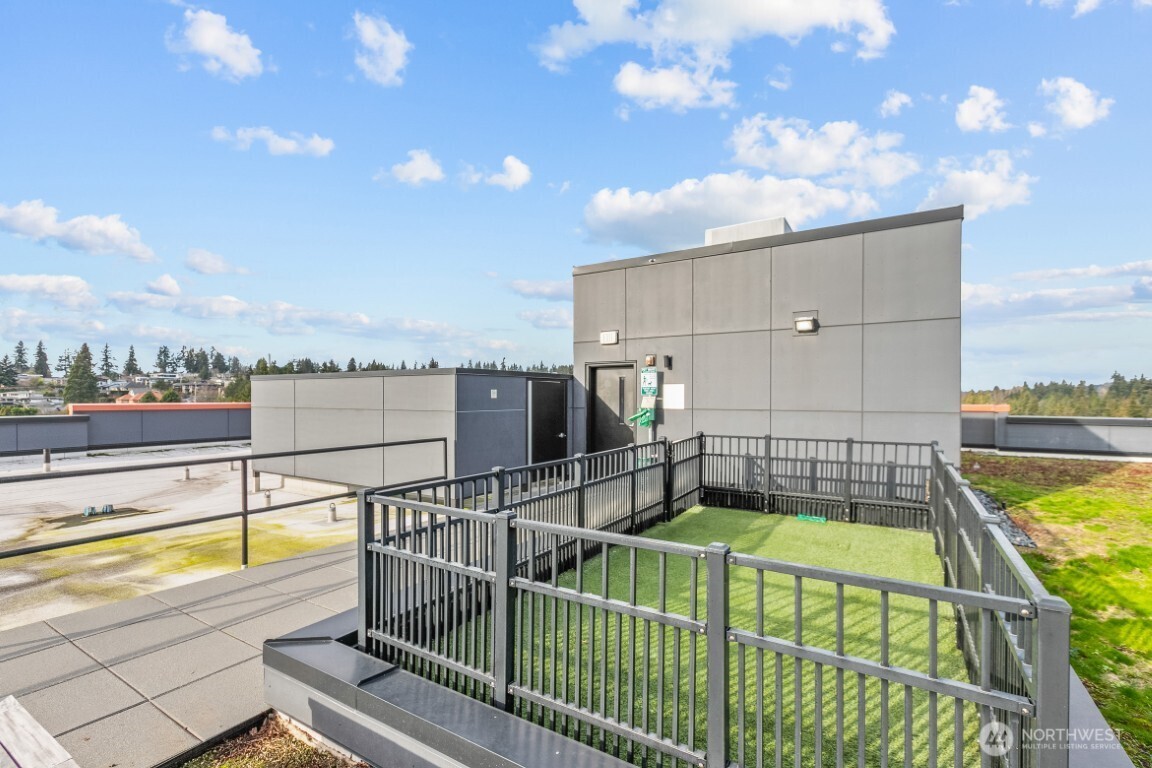 1085 103rd Avenue NE Bellevue WA 98004