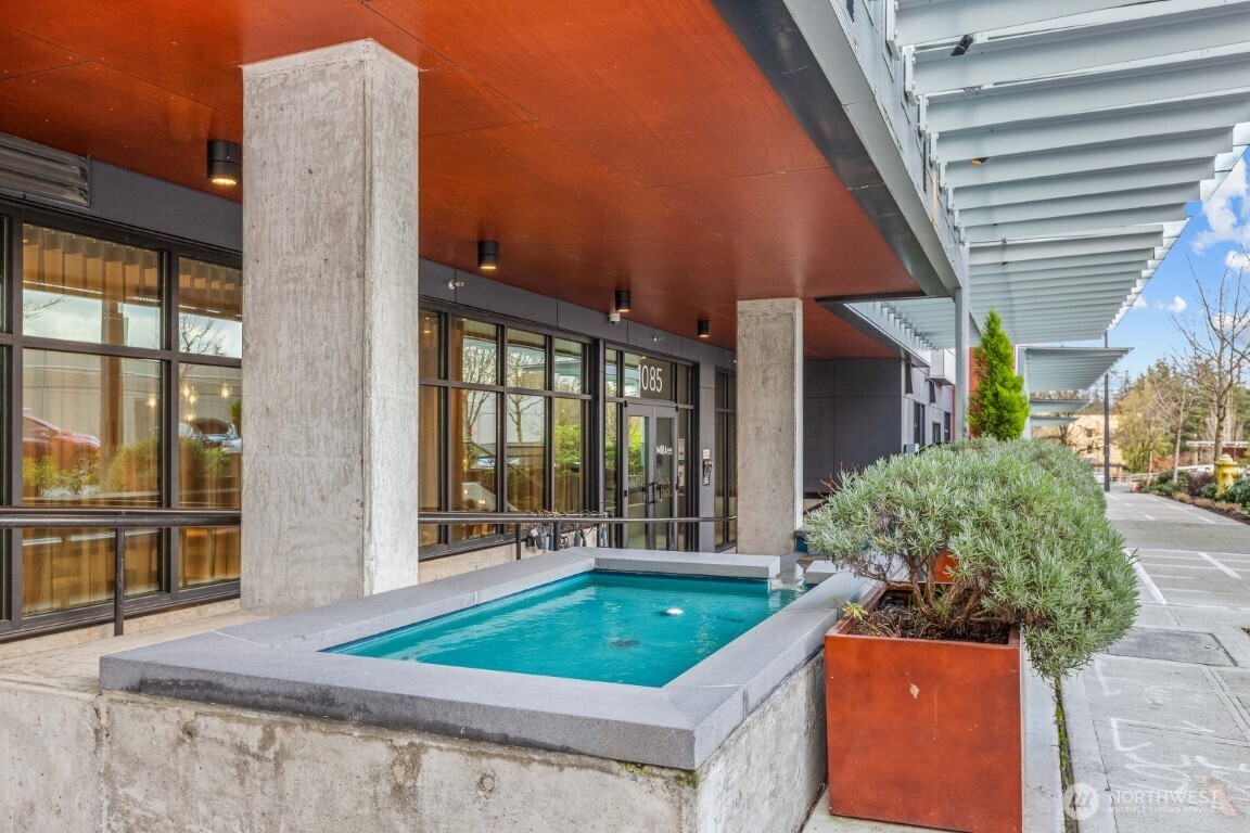 1085 103rd Avenue NE Bellevue WA 98004