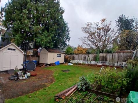 6007 25th Avenue NE Seattle WA 98115