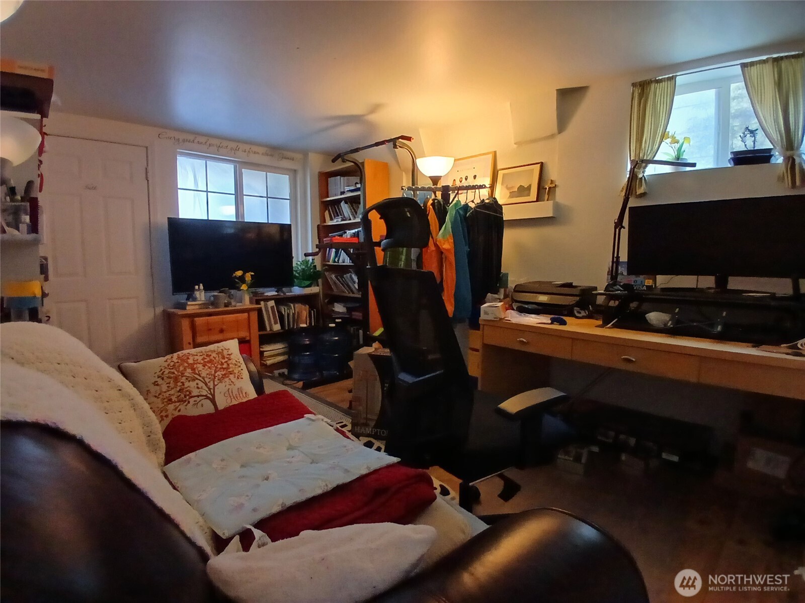 6007 25th Avenue NE Seattle WA 98115