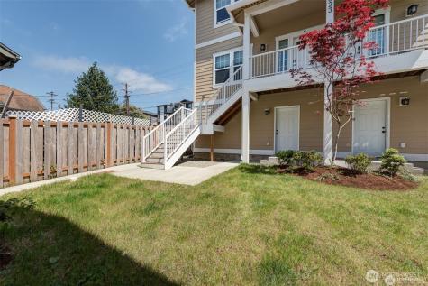 3323 Hoyt Avenue Everett WA 98201