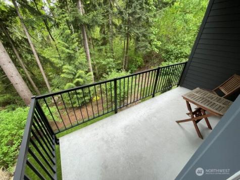 13420 Manor Way Lynnwood WA 98087