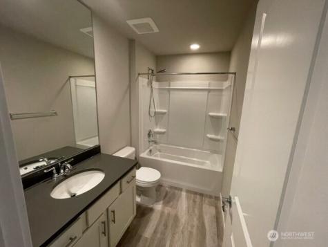 13420 Manor Way Lynnwood WA 98087
