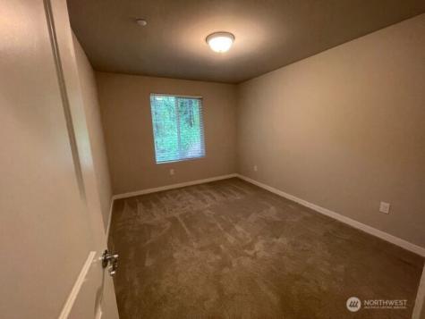 13420 Manor Way Lynnwood WA 98087