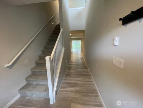 13420 Manor Way Lynnwood WA 98087