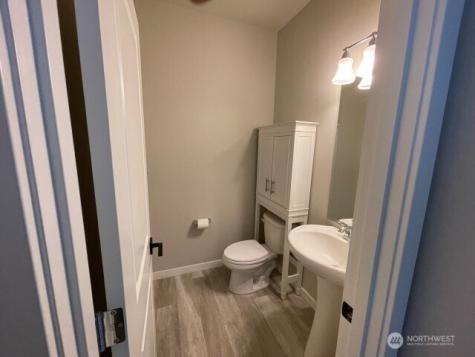 13420 Manor Way Lynnwood WA 98087