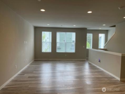 13420 Manor Way Lynnwood WA 98087
