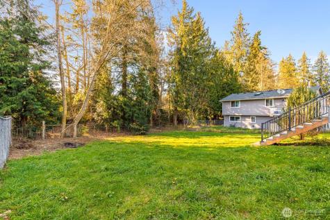 3122 Glacier Lane Camano Island WA 98282