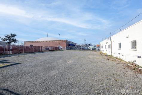321 State Avenue N Kent WA 98030