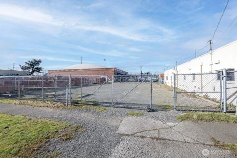 321 State Avenue N Kent WA 98030