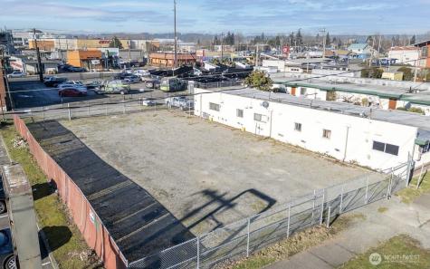 321 State Avenue N Kent WA 98030