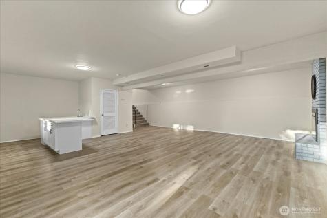 9607 122nd Avenue SE Renton WA 98056