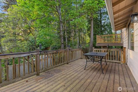 9607 122nd Avenue SE Renton WA 98056