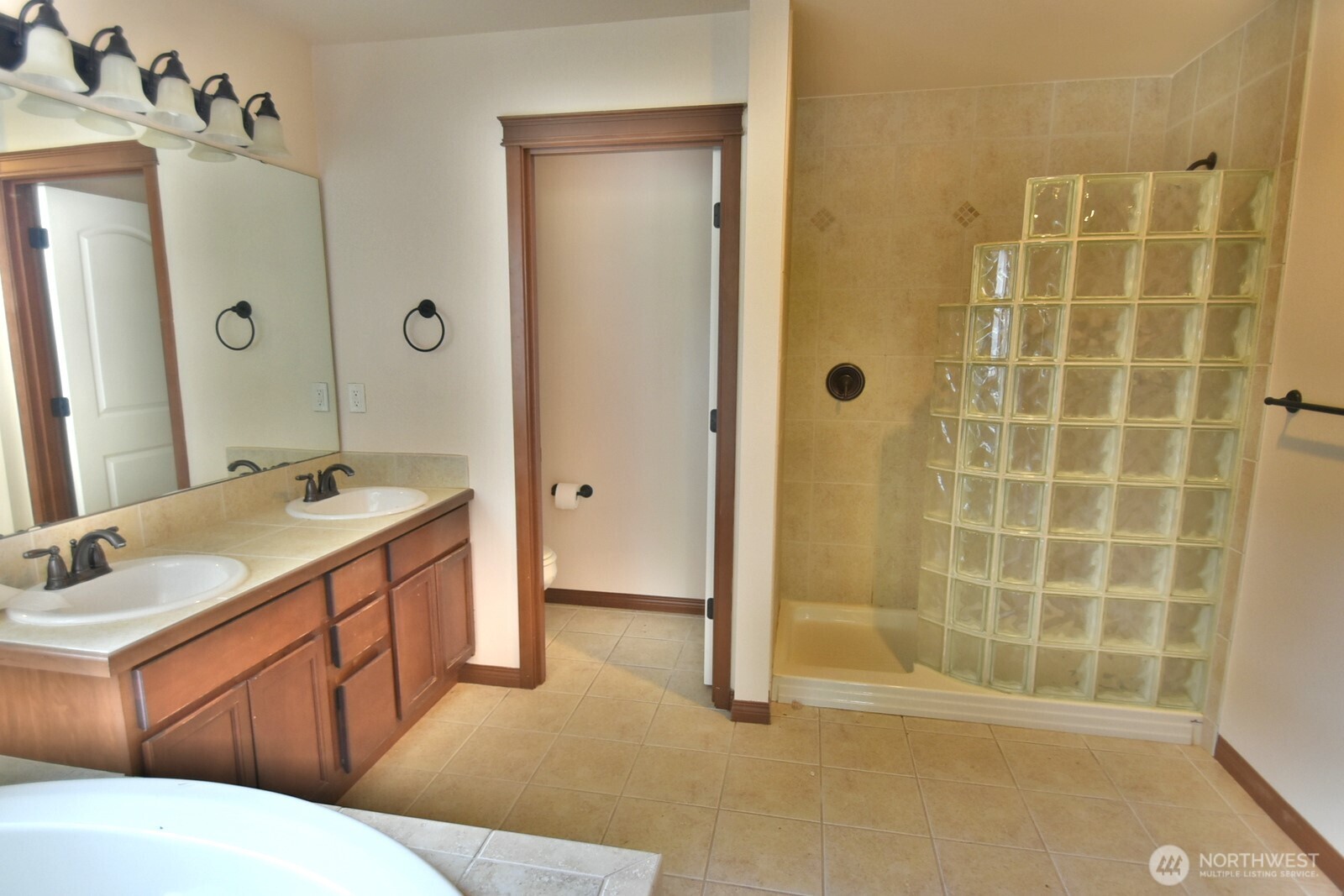225 161st Place SE Bothell WA 98012