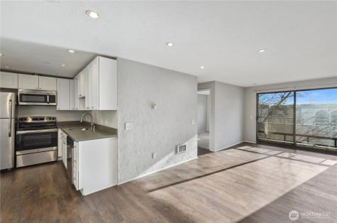 2100 N 106th Street Seattle WA 98133
