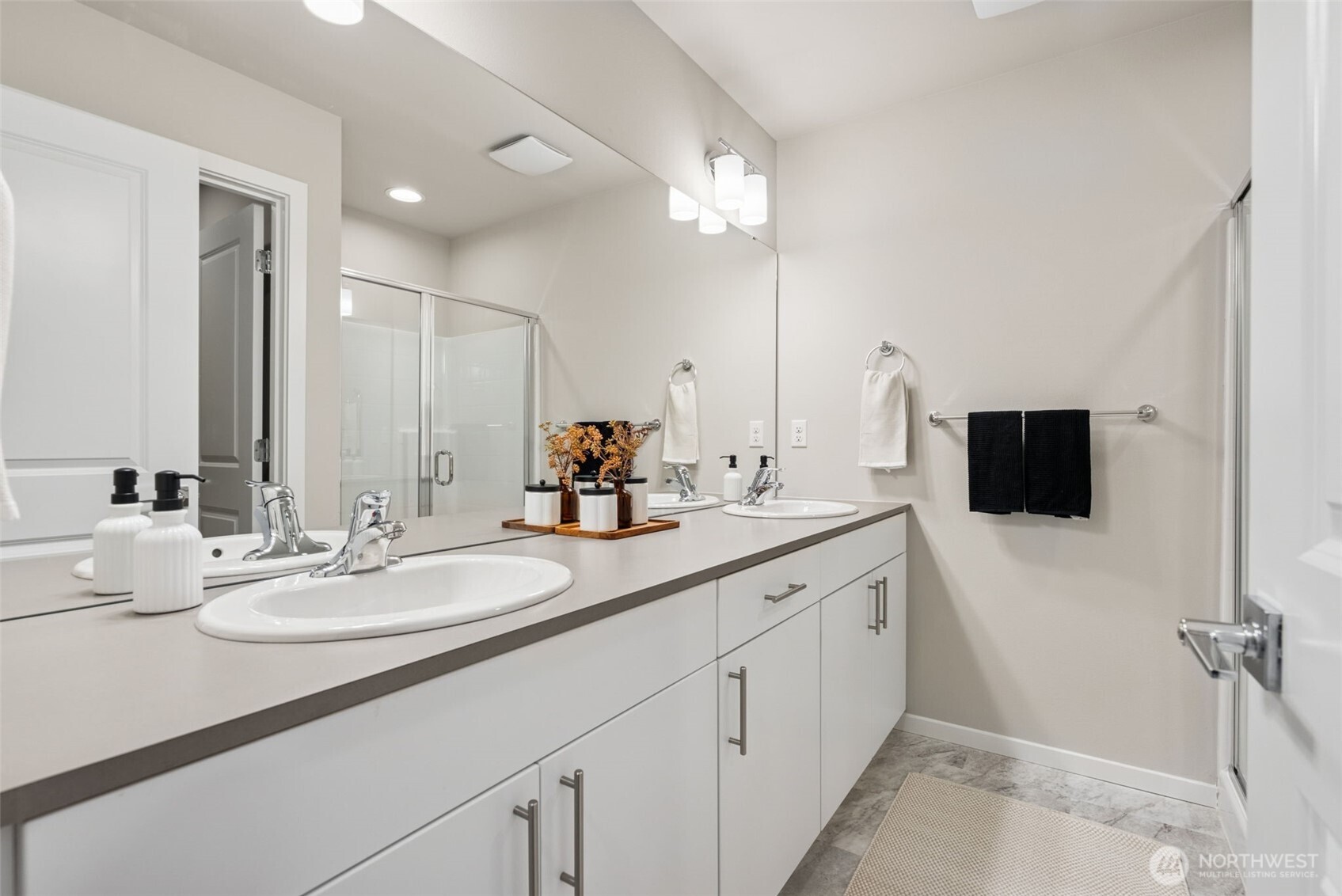 26260 Dungeness Avenue NE Kingston WA 98346