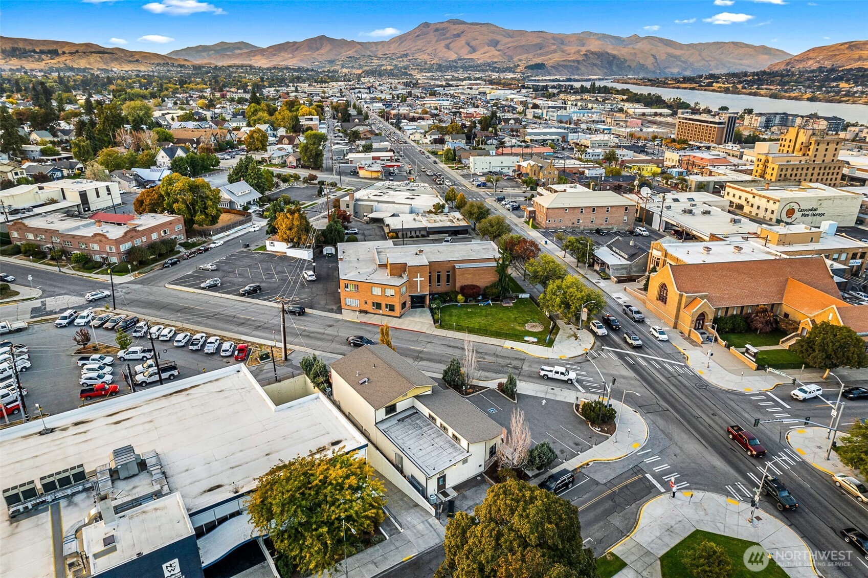 10 N Chelan Avenue Wenatchee WA 98801