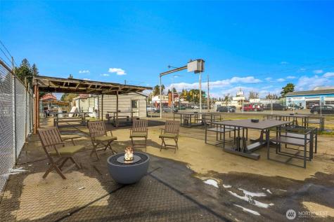 9808 17th Avenue SW Seattle WA 98106
